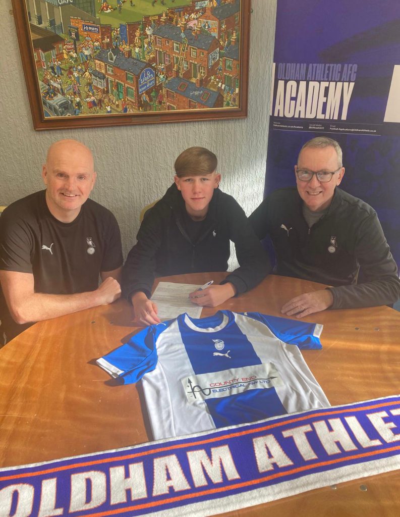 James Appleby signing for Oldham Athletic